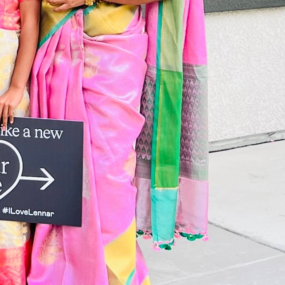 Baby pink and pink Pattu Saree with heavy maggam/zardozi work blouse - Picture 10 of 10